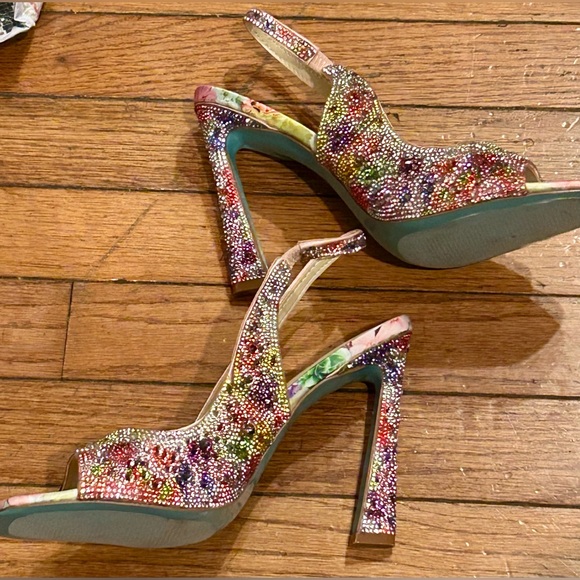 Betsey Johnson Mina Stiletto Heels With rhinestone Size 9 - Picture 2 of 8